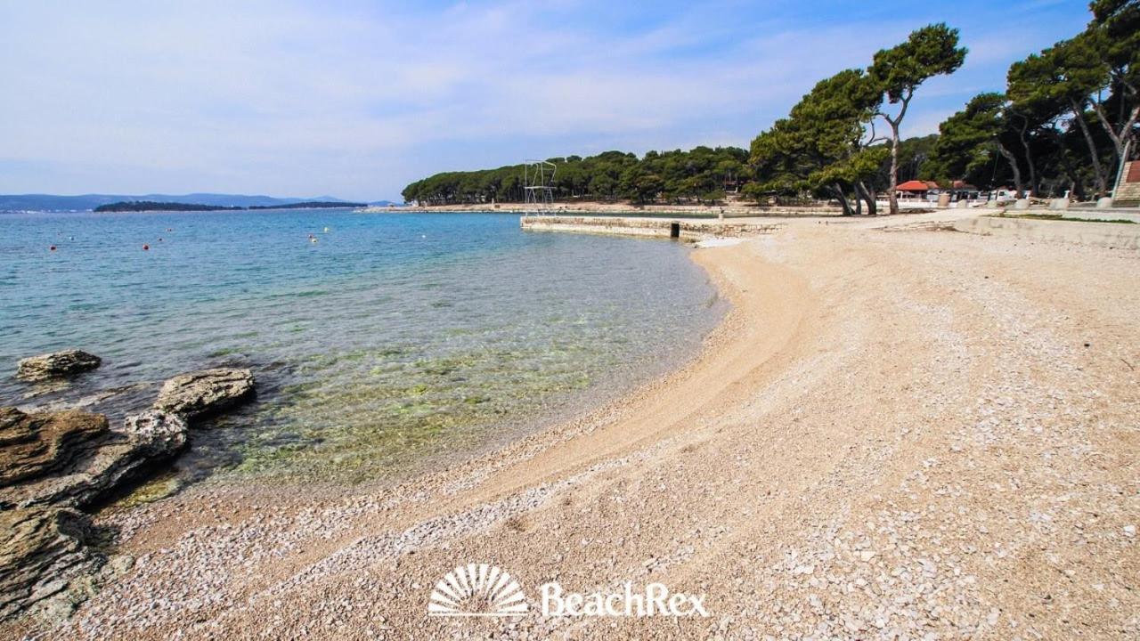 Appartement Apartman L&A à Biograd Na Moru Extérieur photo