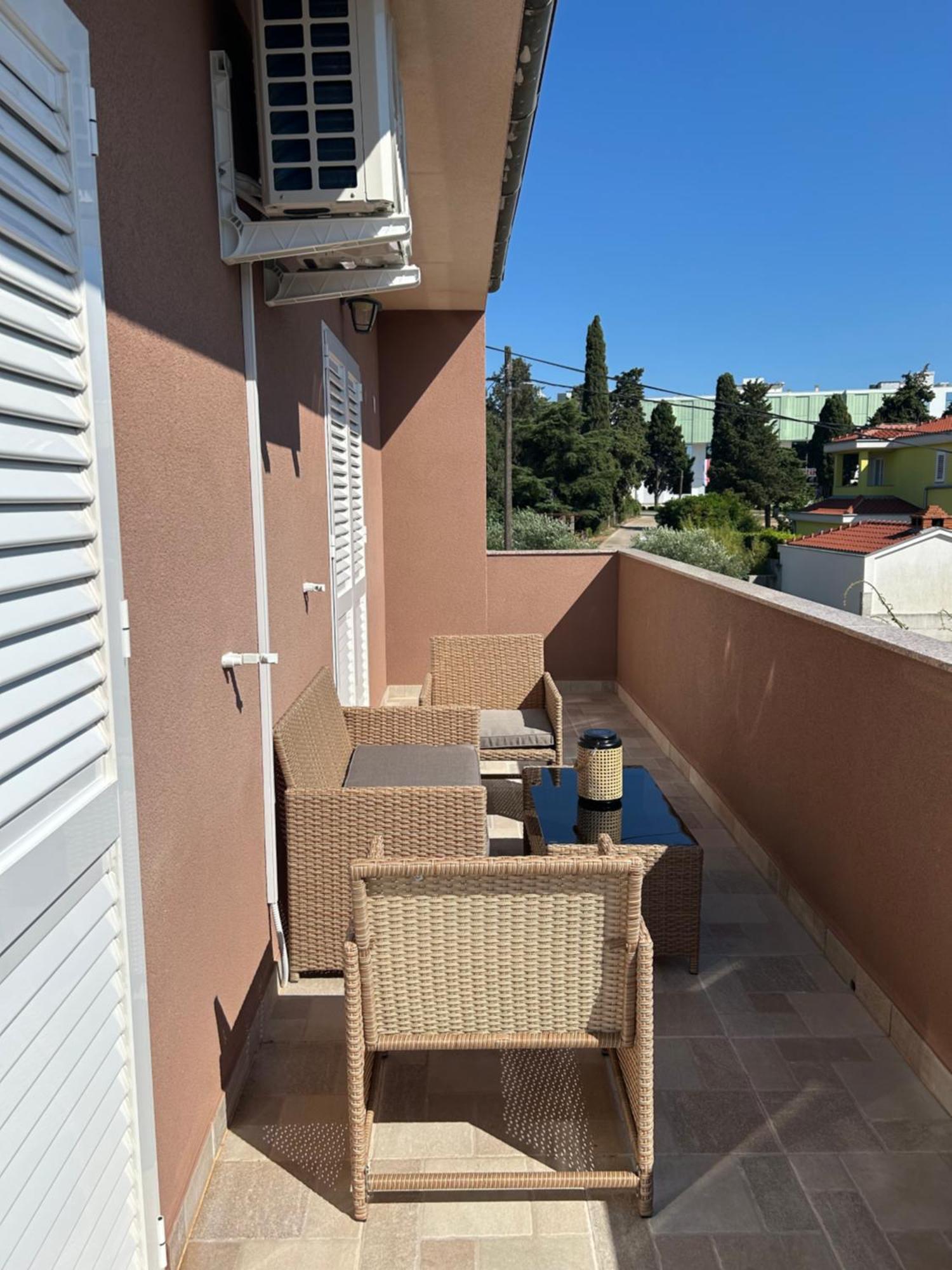 Appartement Apartman L&A à Biograd Na Moru Extérieur photo