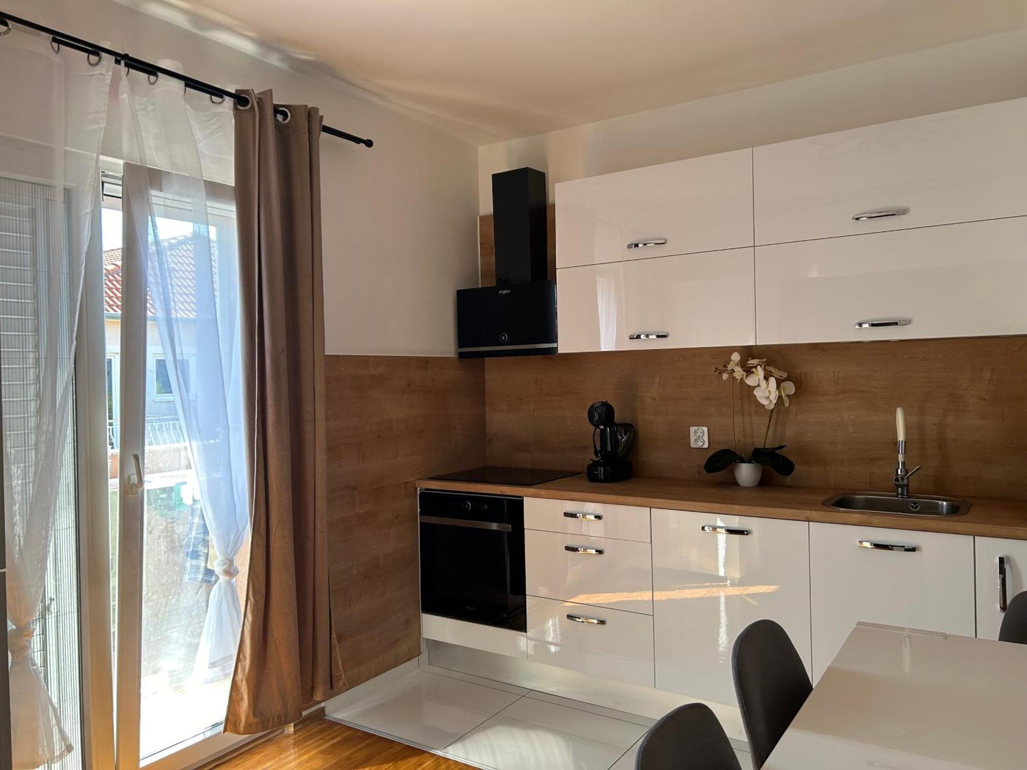 Appartement Apartman L&A à Biograd Na Moru Extérieur photo