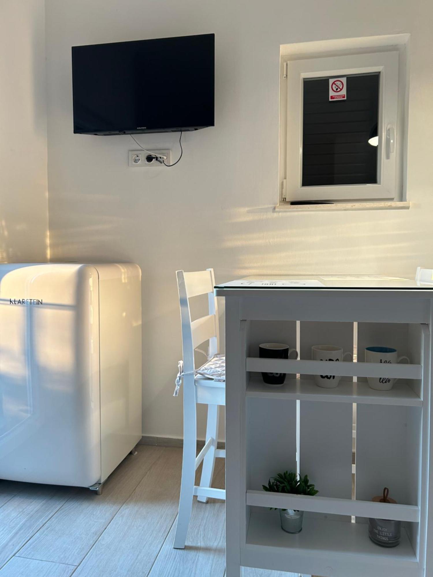 Appartement Apartman L&A à Biograd Na Moru Extérieur photo