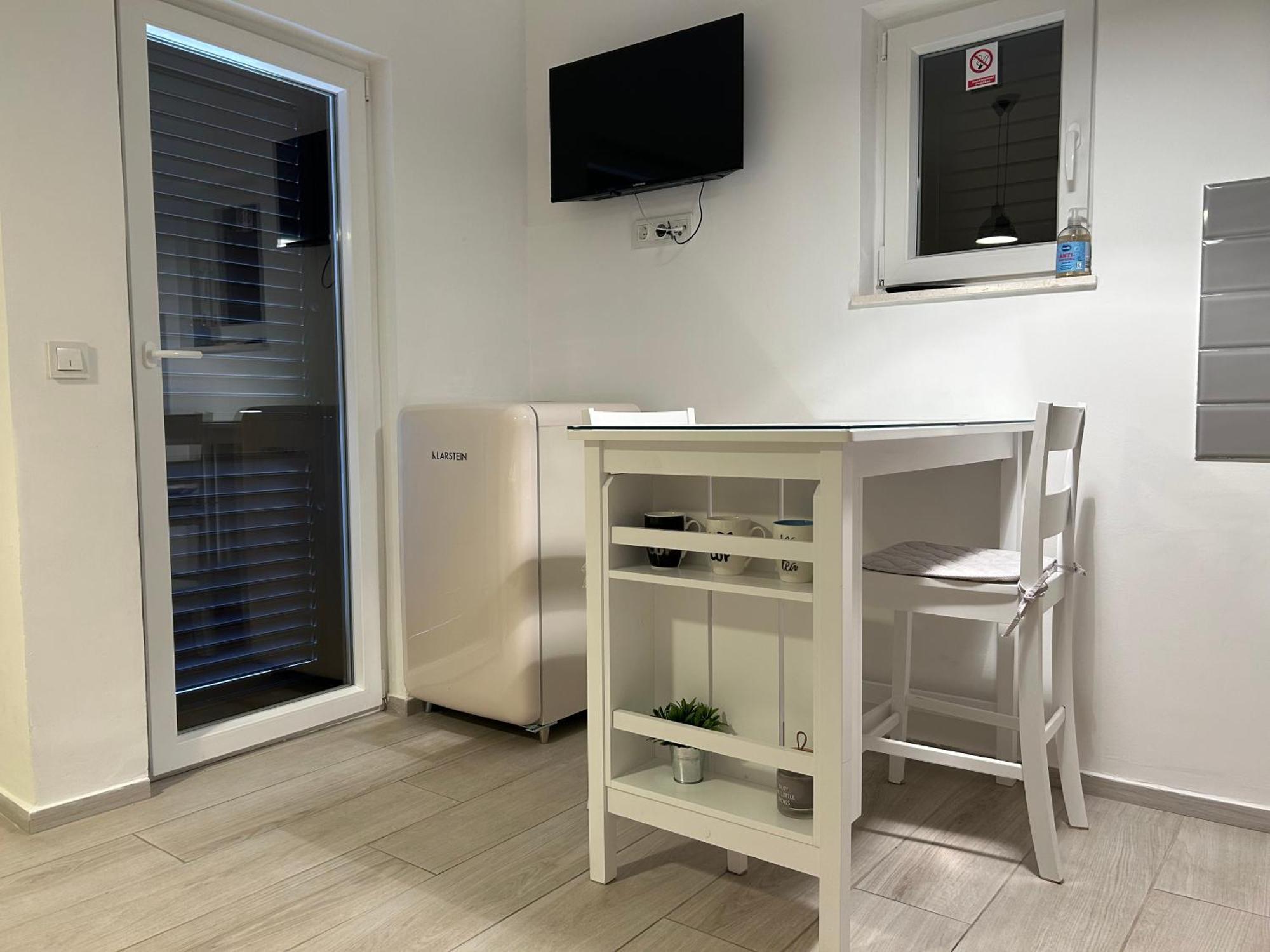 Appartement Apartman L&A à Biograd Na Moru Extérieur photo